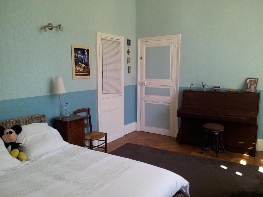 Chambres D'Hotes Du Haras De Coddes Cercy-la-Tour Екстер'єр фото